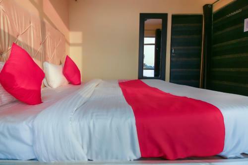 Hotel Oyo 65136 Meerut Inn