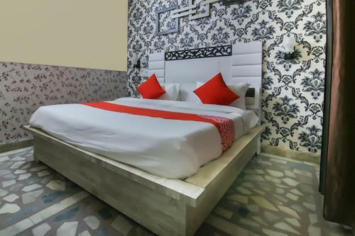 Hotel Oyo 65136 Meerut Inn