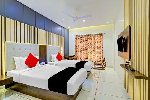 Capital O 78366 Hotel Relax Inn