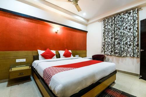 Oyo 30414 Hotel Us Residency