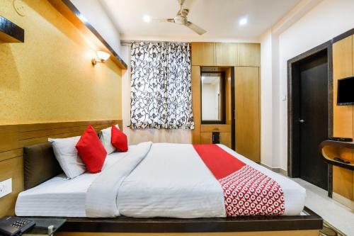 Oyo 30414 Hotel Us Residency