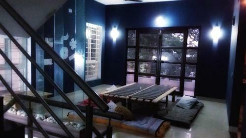 Vimbivouac Backpacker's & Biker's Hostel