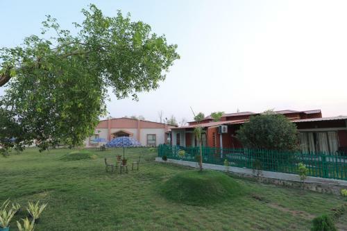 Hotel Gargee Surya Vihar