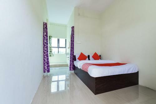 Oyo 75657 Hotel Omkar Lodge