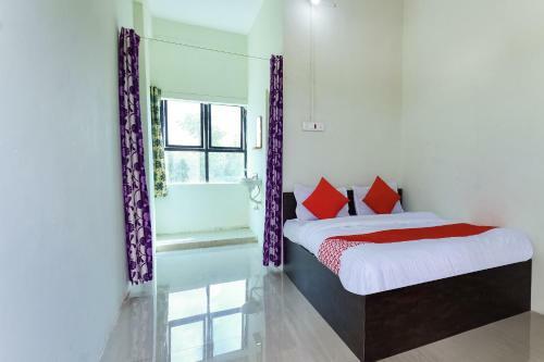 Oyo 75657 Hotel Omkar Lodge