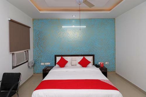 Oyo 28849 Hotel Sunshine