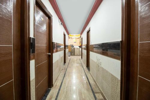Hotel Oyo 71638 Nk Boarding And Lodging