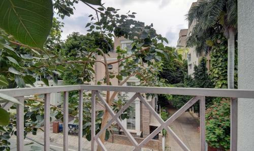 Hotel Treebo Trend White Mg