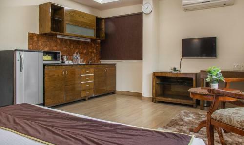 Hotel Omatra Infantry Road