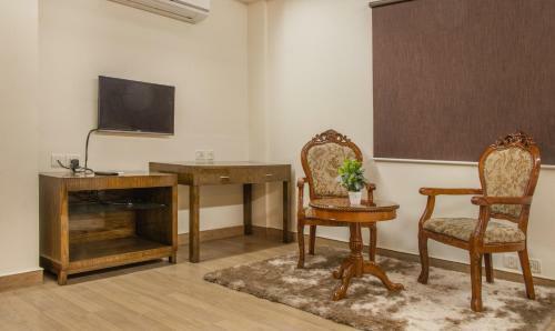 Hotel Omatra Infantry Road