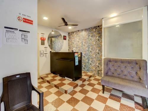 Hotel Oyo 74308 Kings Suites