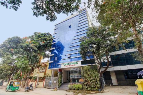 Hotel Capital O 74741 Green Woods Premium Suites