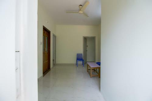 Hotel Oyo 67007 Manyu Inn