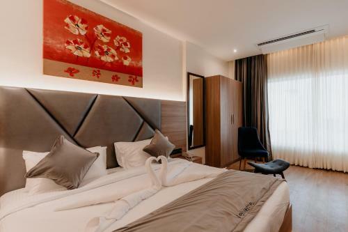 Velvette Hotel