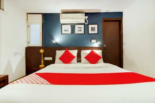 Hotel Oyo 72492 A K Residency
