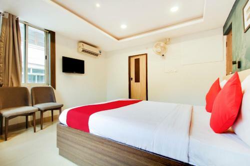 Hotel Oyo 72492 A K Residency
