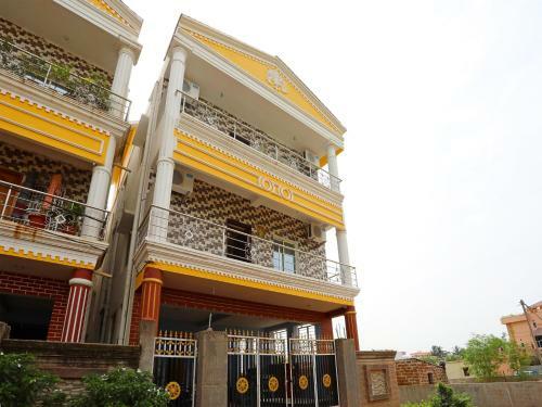 Hotel Oyo 72492 A K Residency