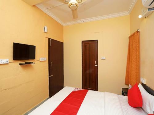 Hotel Oyo 72492 A K Residency