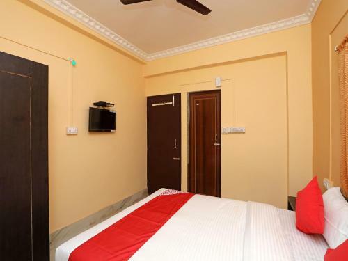 Hotel Oyo 72492 A K Residency