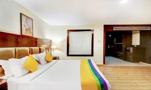Hotel Treebo Trip Royale Brigade