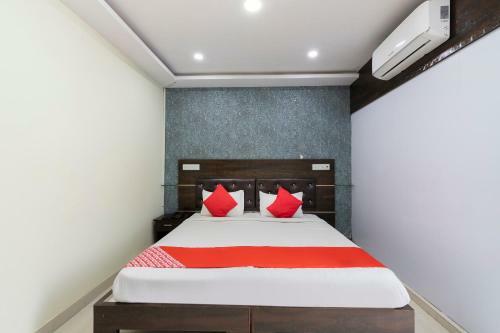 Hotel Oyo 72276 Sai Comforts