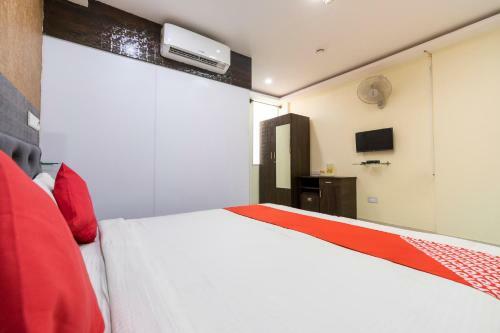 Hotel Oyo 72276 Sai Comforts