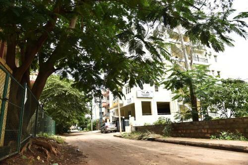 Hotel The Banjaara Suites
