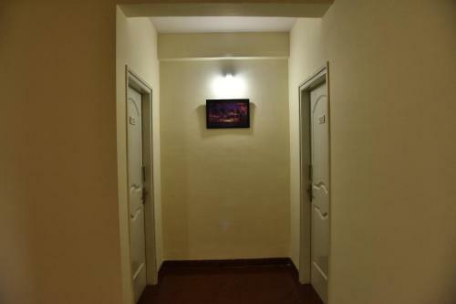 Hotel The Banjaara Suites