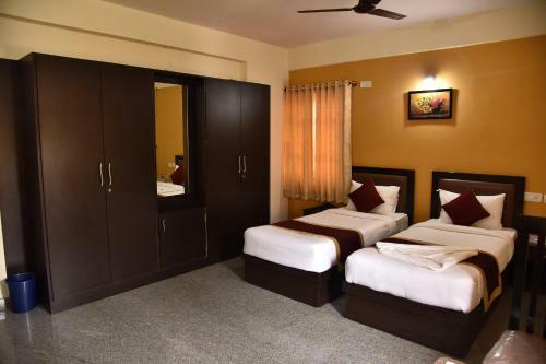 Hotel The Banjaara Suites