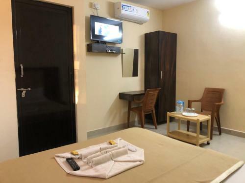 Hotel Veekay Regency Lodge