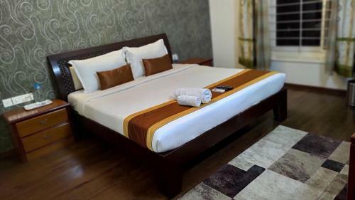 Manyata Tech Park 3 Bhk Corporate Service Apartment