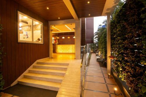 The Liverpool Hotels, Marathahalli, Outer Ring Road