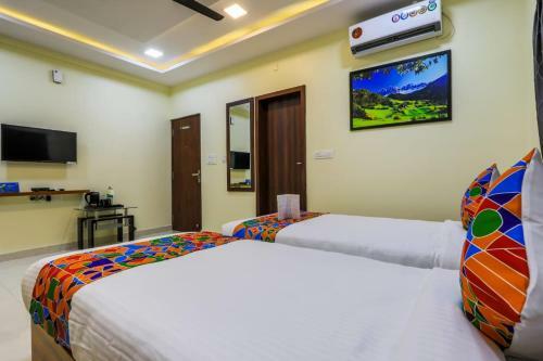 Zenith Hotel Residency