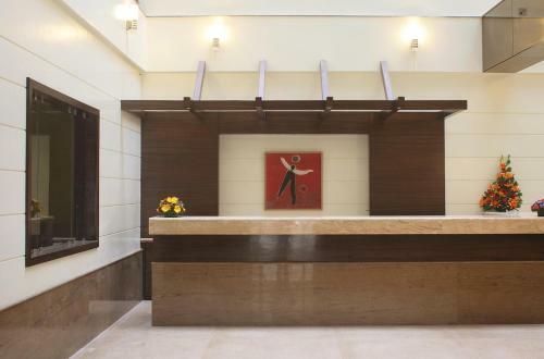 Zip By Spree Hotels Crn Canary
