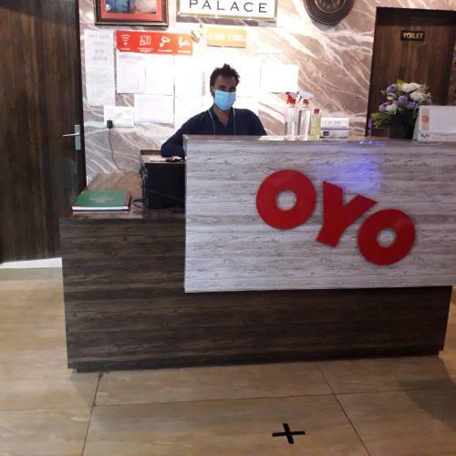 Hotel Oyo 27922 Ss Palace