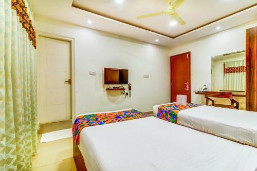 Hotel Hazel Suites