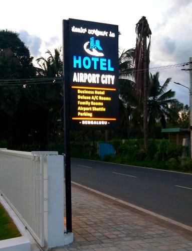 Hotel Airport City