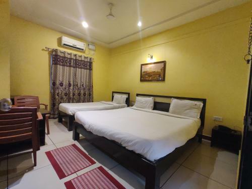 Hotel Urs Palace