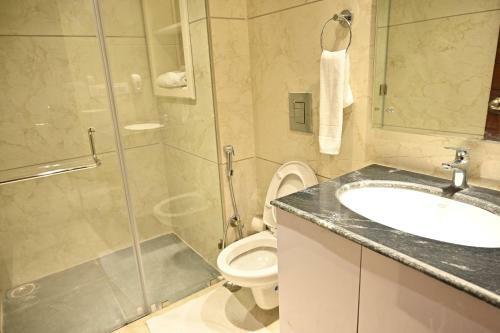 Hotel Aakriti Clarks Inn Express