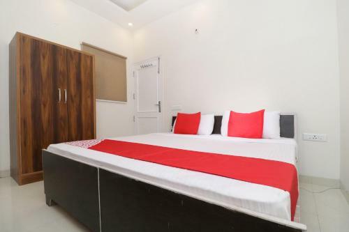 Oyo 22097 Hotel Jd