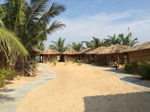 Hotel Blue Corner Beach Huts & Restaurant