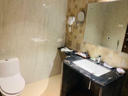 The Asha, Basti - Am Hotel Kollection