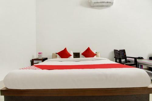 Oyo 68974 Hotel Pratap Plaza