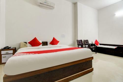 Oyo 68974 Hotel Pratap Plaza