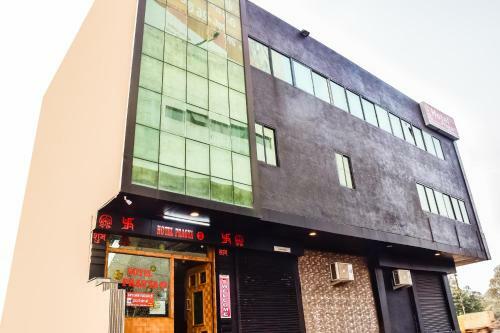 Oyo 77325 Hotel Pragya 2