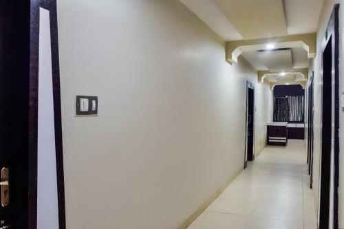 Oyo 77325 Hotel Pragya 2