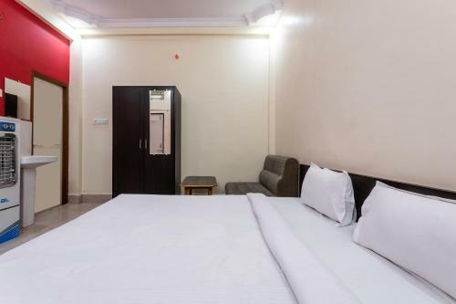 Spot On 37166 Hotel Leela Palace