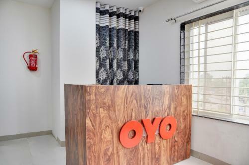Oyo 40146 Hotel Continental