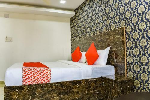 Hotel Oyo 69398 The Midland
