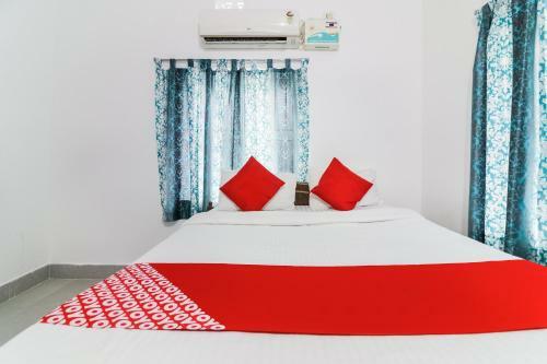 Hotel Oyo 68575 Dhauli Palace